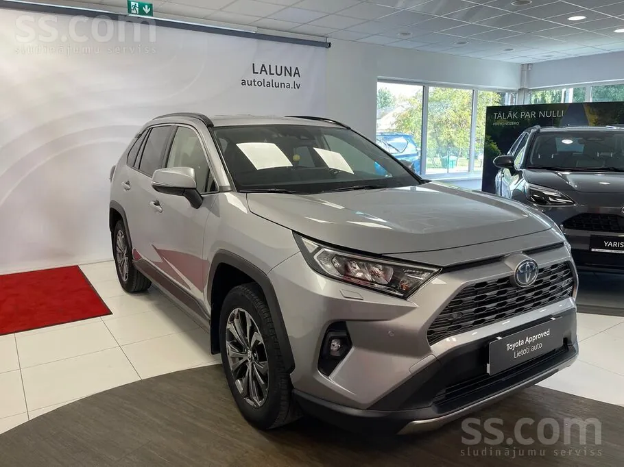 Toyota Rav4 2023 photo 2