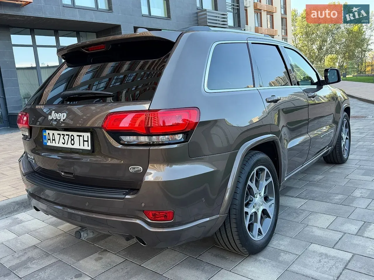 Jeep Grand Cherokee 2019 photo 3