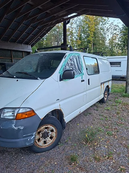 Toyota Hiace 2006 photo 2
