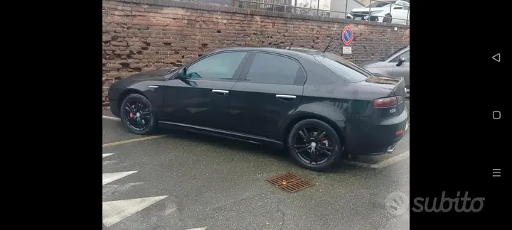 Alfa Romeo 159 2011 photo 5