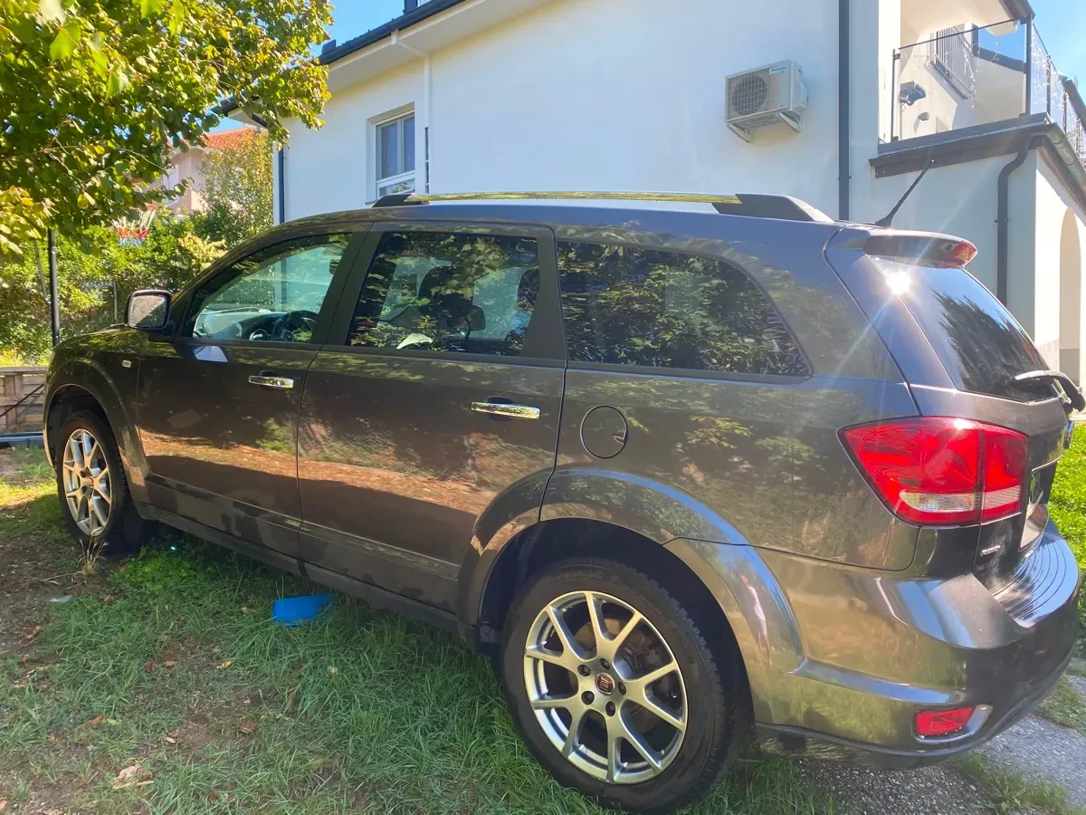Fiat Freemont 2014 photo 3