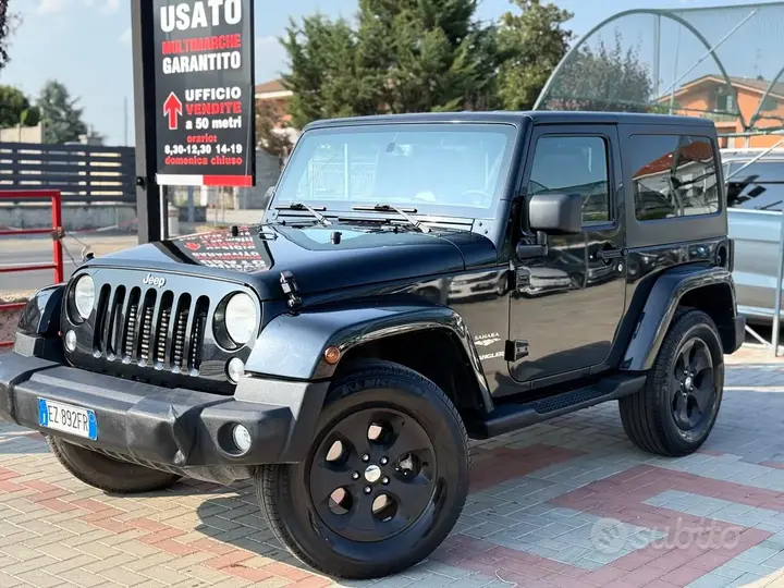 Jeep Wrangler 2015 photo 2