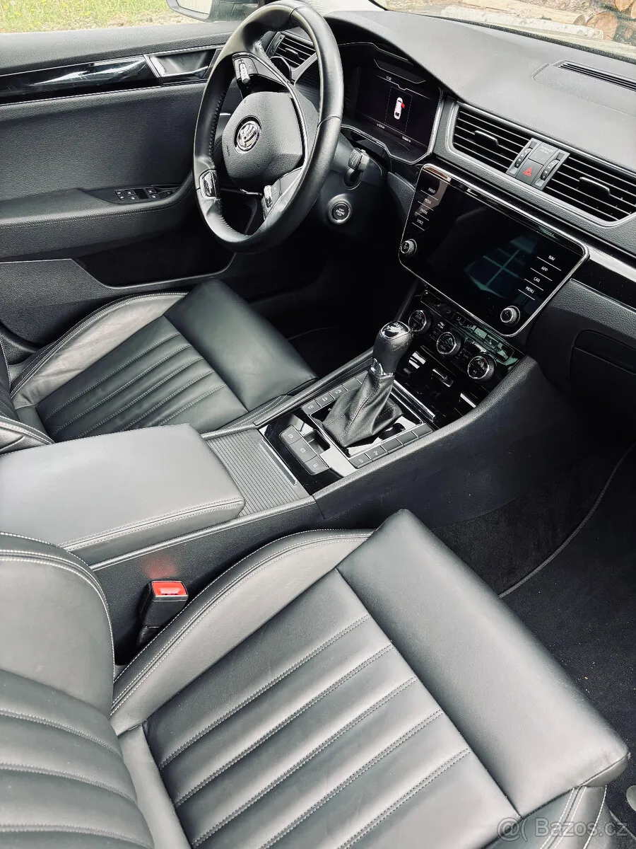 Skoda Superb 2020 photo 5