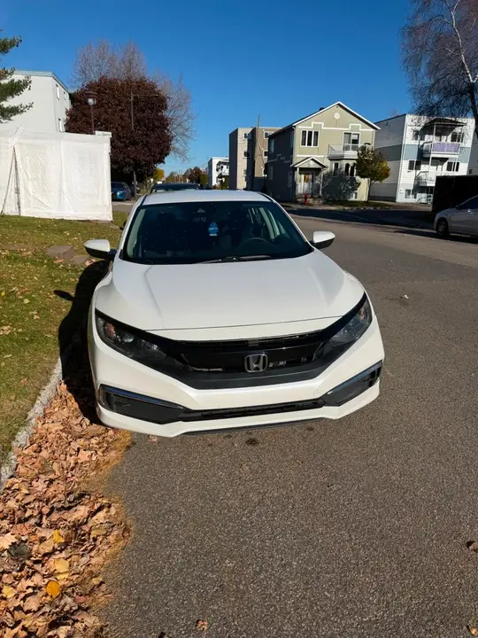 Honda Civic 2020 photo 4