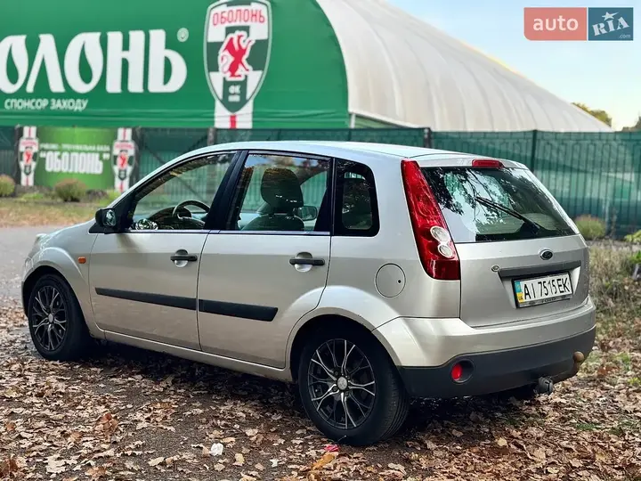 Ford Fiesta 2007 photo 5