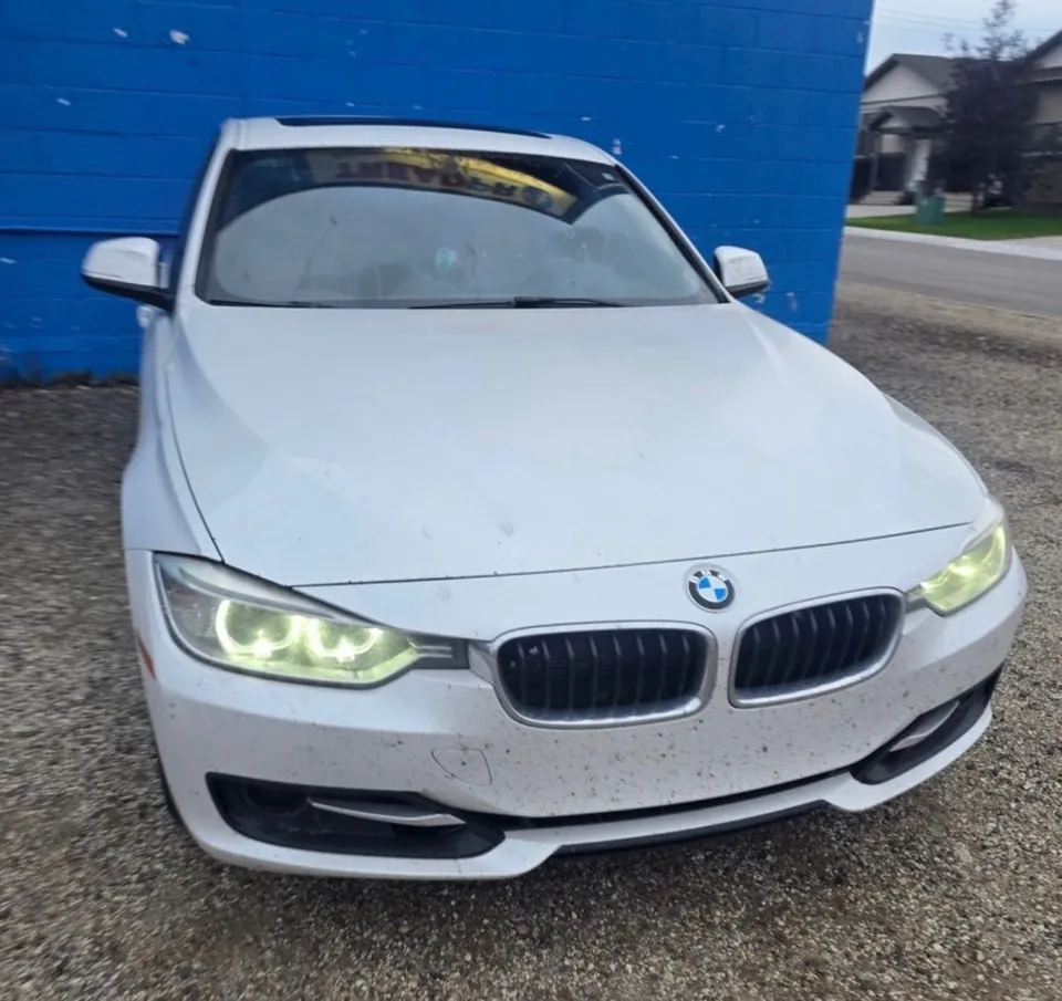 BMW 328I