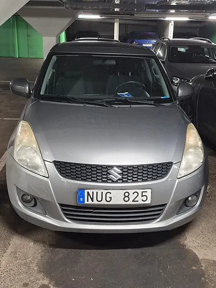 Suzuki Swift 2012 photo 3