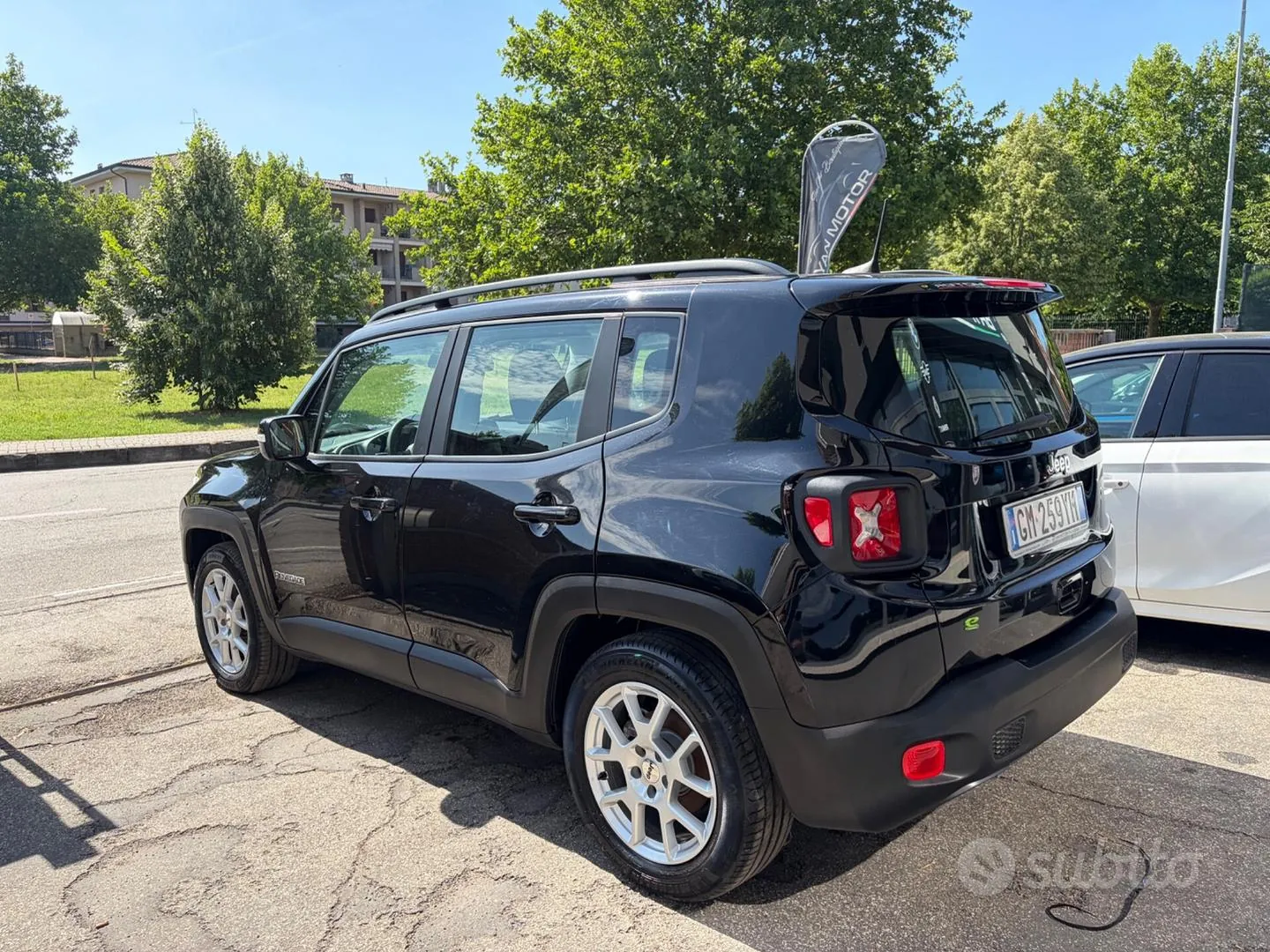 Jeep Renegade 2023 photo 3