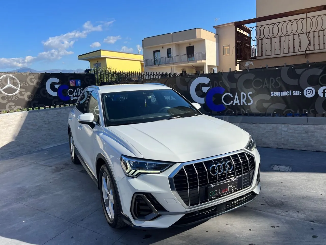 Audi Q3 2019 photo 3