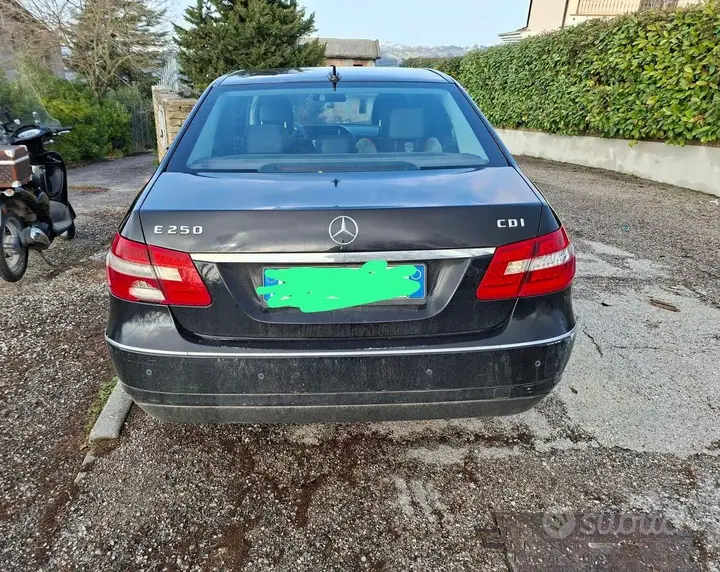Mercedes-Benz E 250 Cdi 2009 photo 4