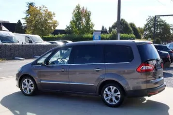 Ford Galaxy 2012 photo 3