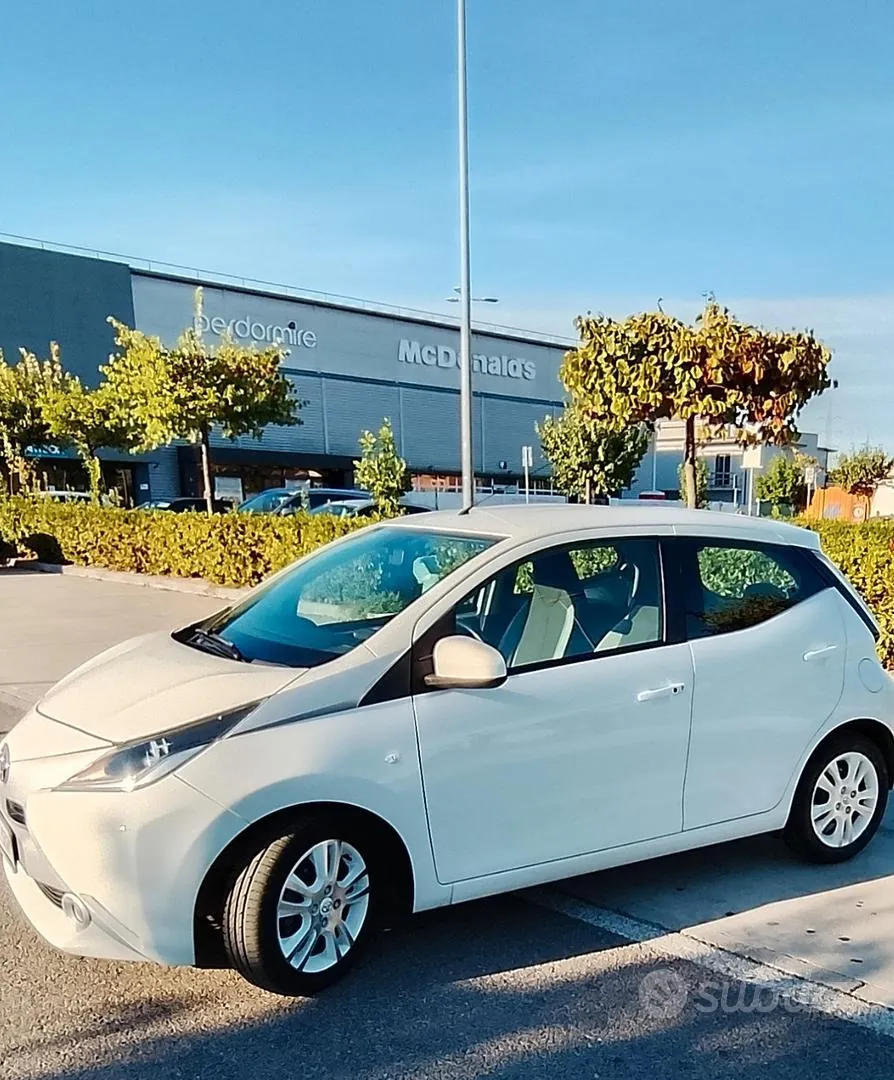 Toyota Aygo 2016 photo 2