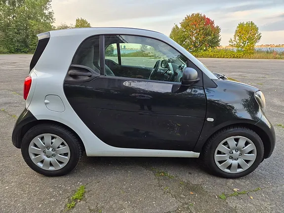 Smart Fortwo 2016 photo 4