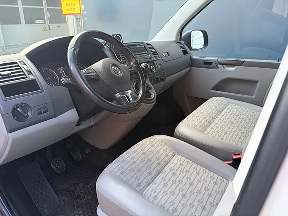 Volkswagen Transporter 2014 photo 5