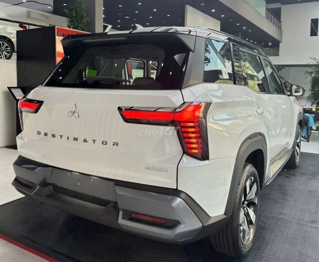 Mitsubishi Destinator 2026 photo 3