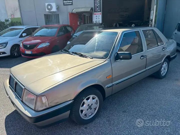 Lancia Thema 1986 photo 2