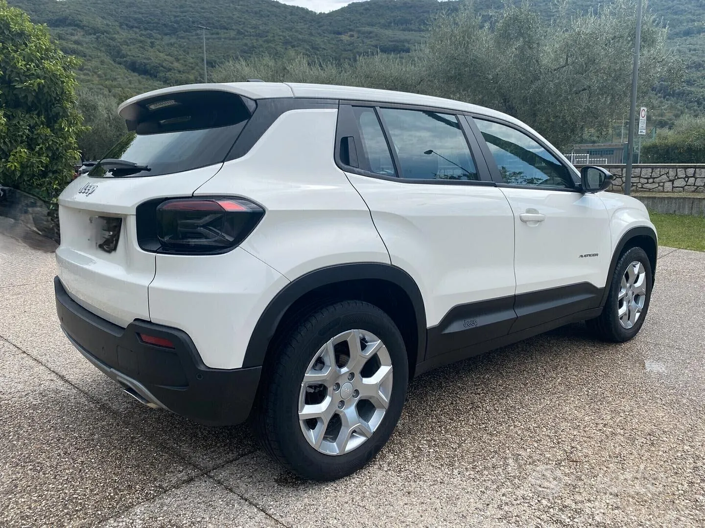 Jeep Avenger 2023 photo 5