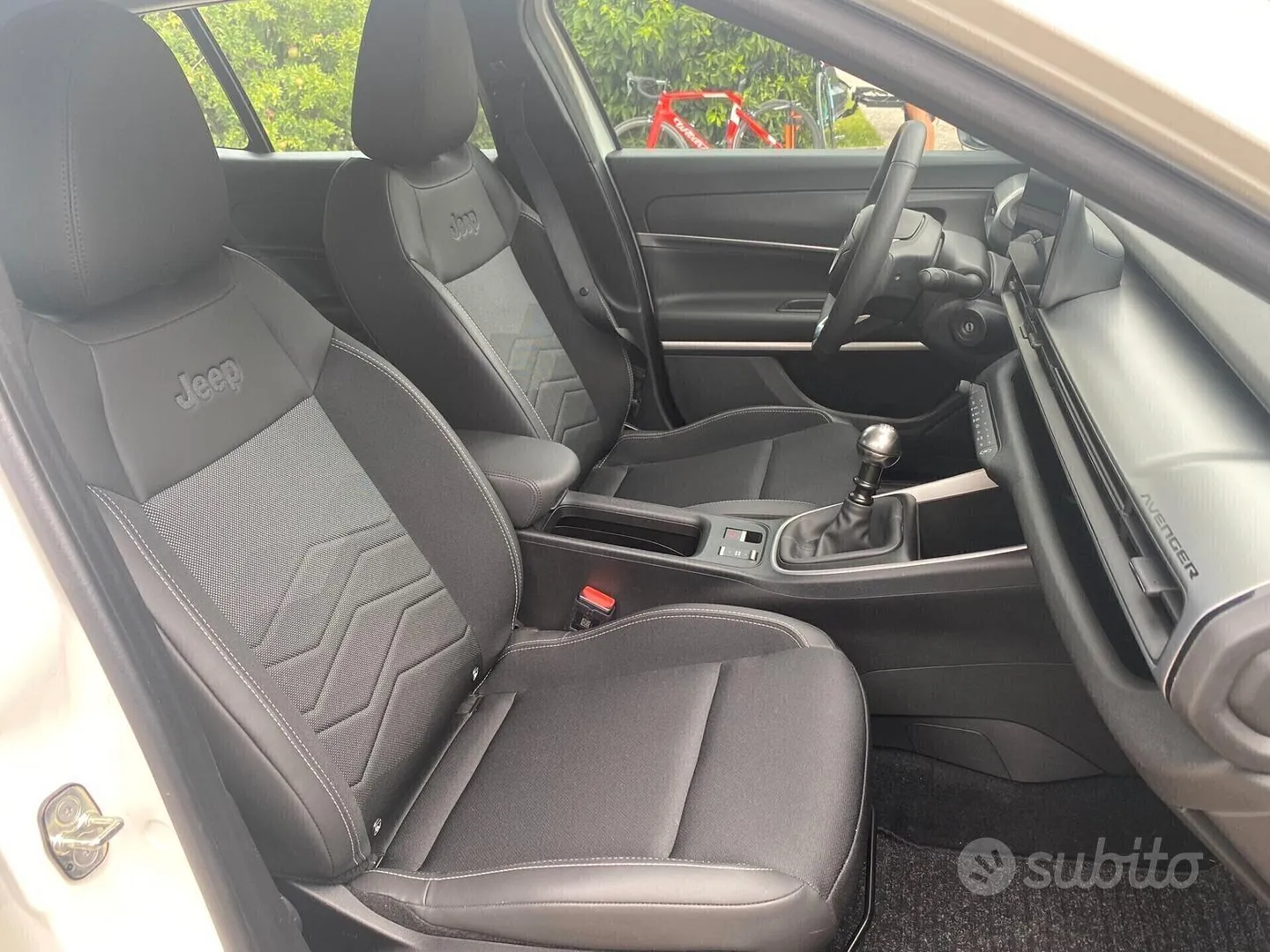 Jeep Avenger 2023 photo 4