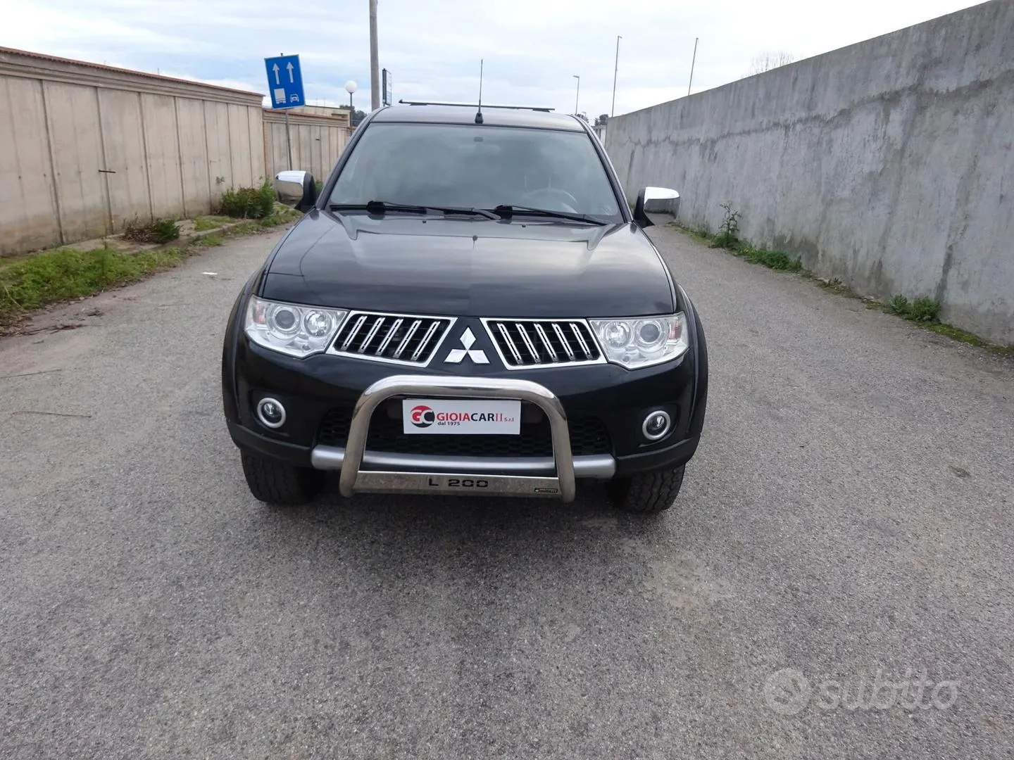 Mitsubishi L200 2012 photo 3