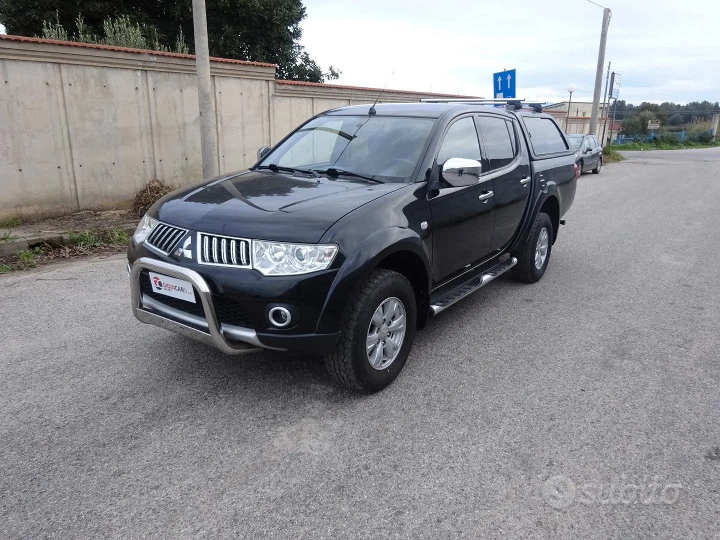 Mitsubishi L200