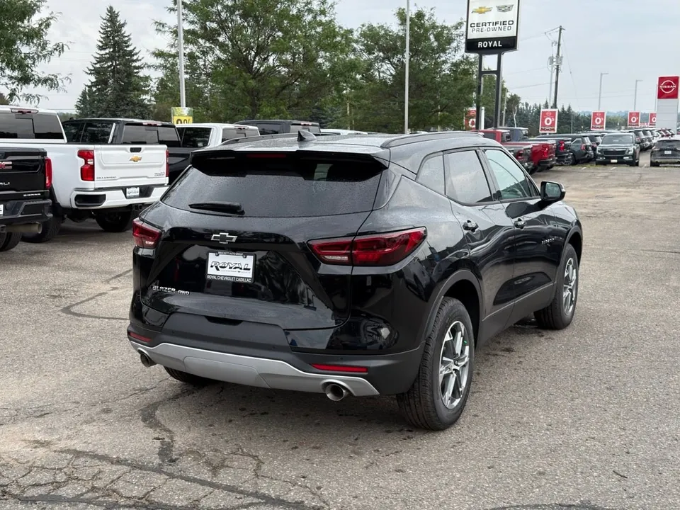 Chevrolet Blazer 2026 photo 5