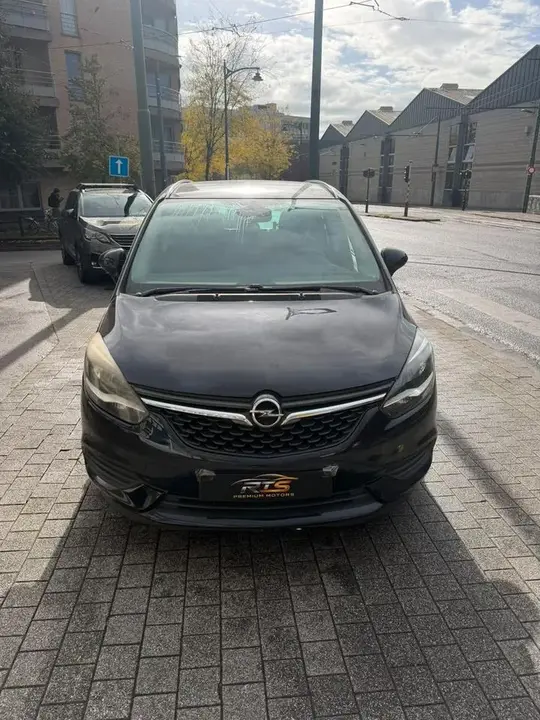 Opel Zafira Tourer