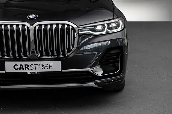 BMW X7 2021 photo 4