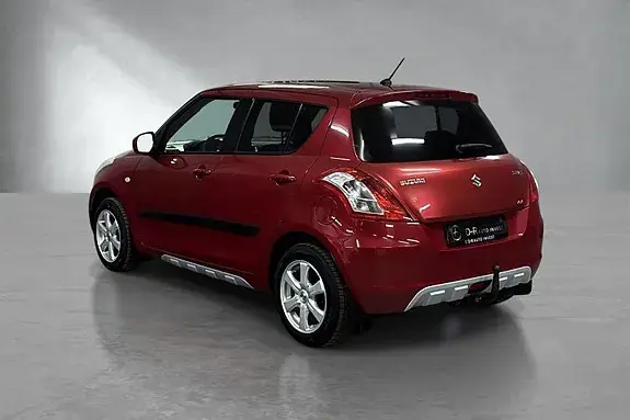 Suzuki Swift 2013 photo 5