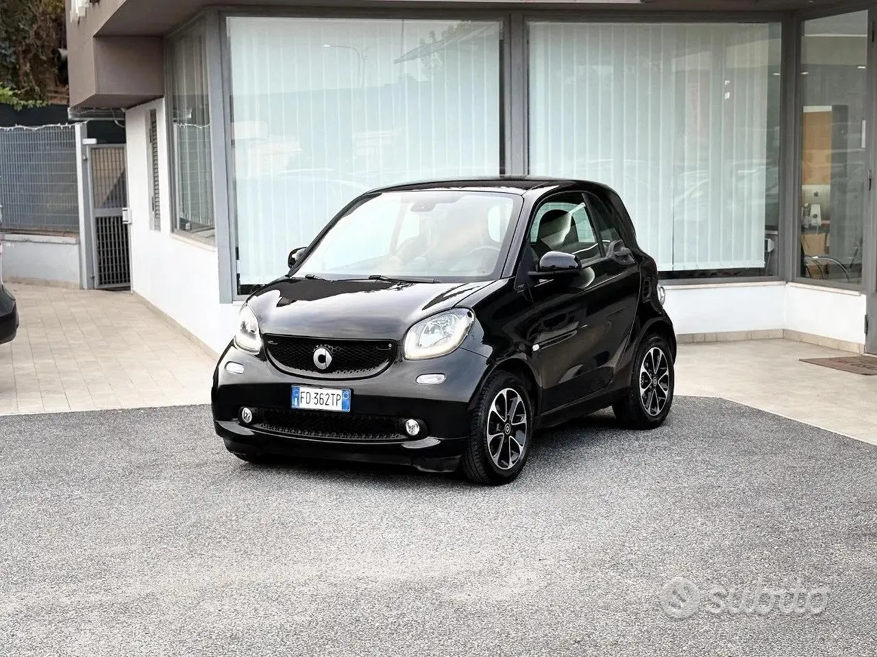 Smart Fortwo 2016 photo 3