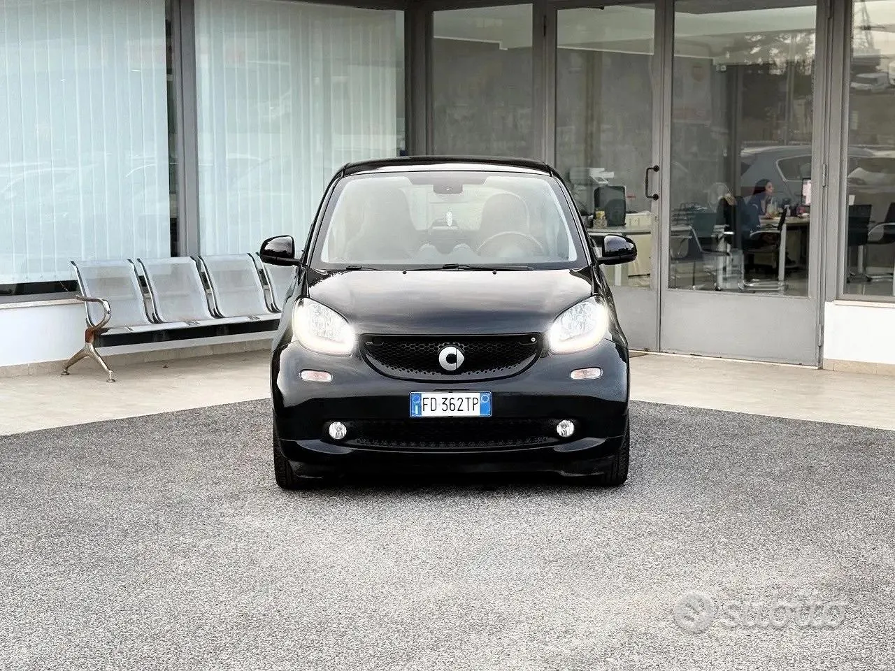 Smart Fortwo 2016 photo 2