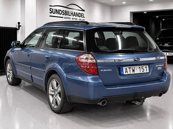 Subaru Outback 2009 photo 3