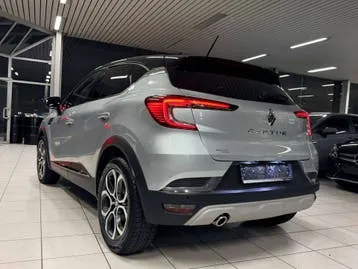 Renault Captur 2021 photo 2