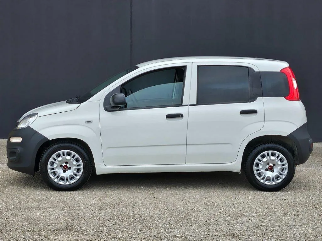 Fiat Panda 2018 photo 2