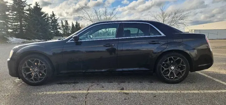 Chrysler 300 2013 photo 5