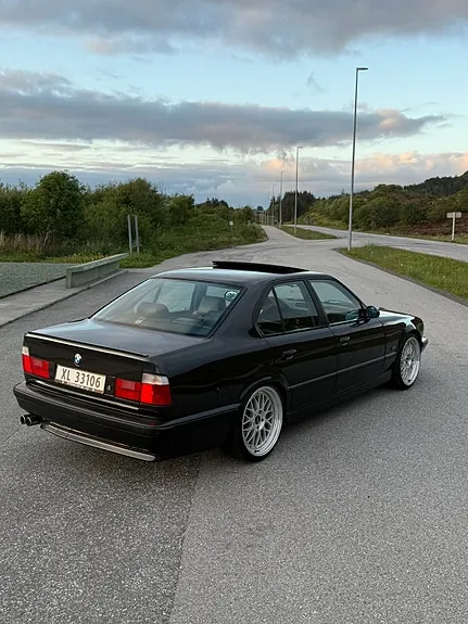 BMW 525I 1989 photo 2