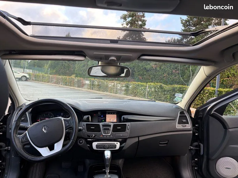 Renault Laguna 2013 photo 3