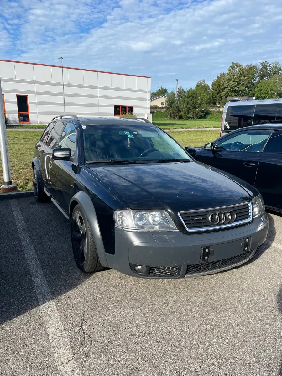 Audi A6 Allroad 2004 photo 2