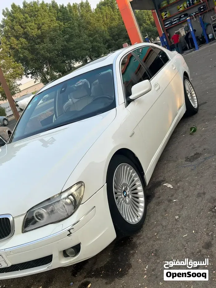 BMW 7 Series 2006 photo 2