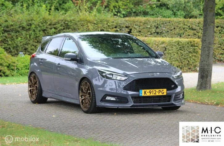 Ford Focus 2015 photo 3