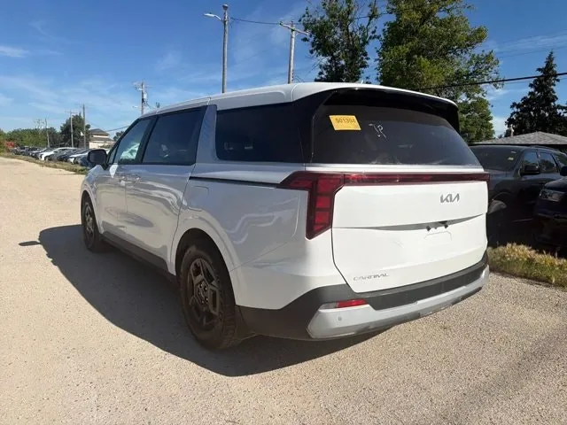 Kia Carnival 2025 photo 4