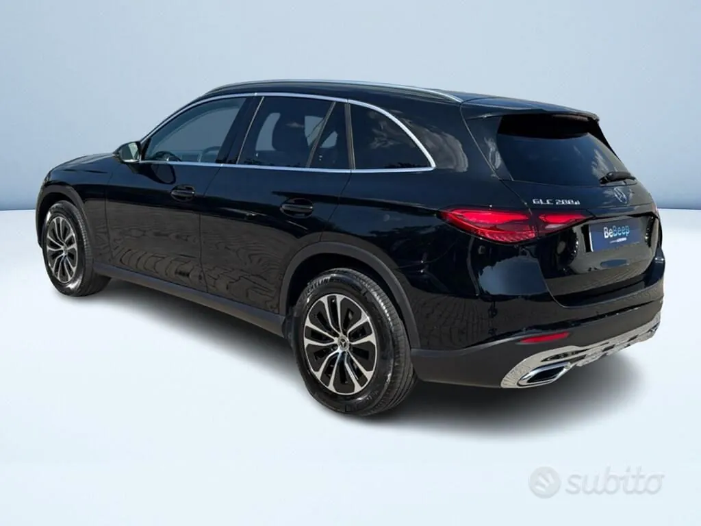 Mercedes-Benz Glc 2025 photo 5