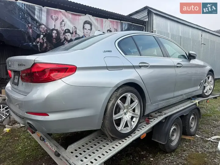 BMW 5 Series 2018 photo 5