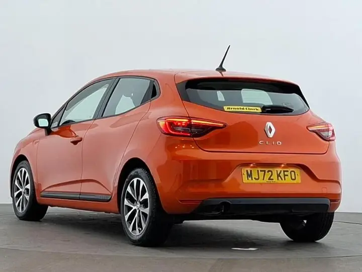 Renault Clio 2022 photo 2