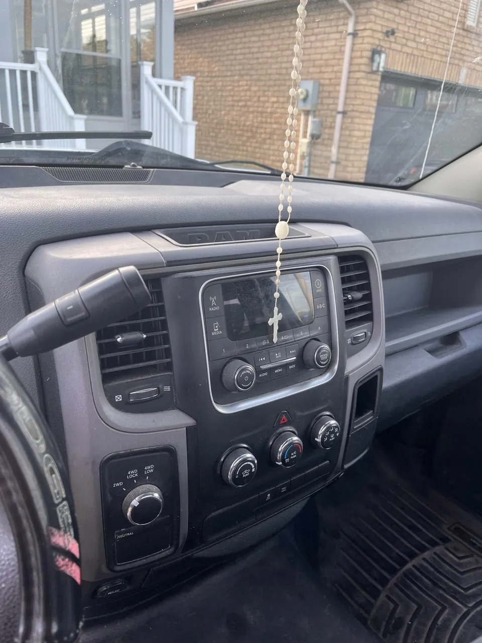 Dodge Ram 1500 2014 photo 3
