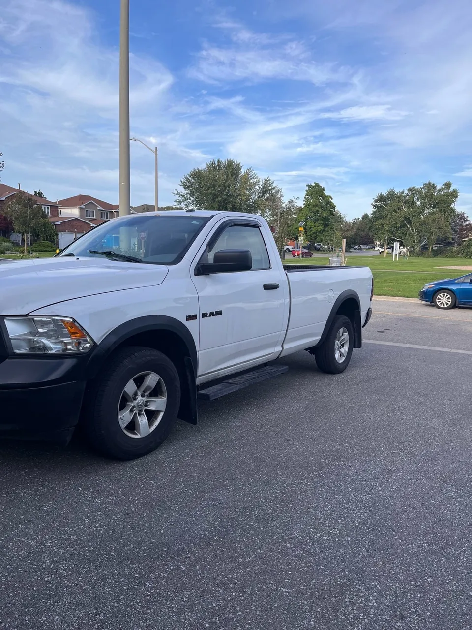 Dodge Ram 1500 2014 photo 2