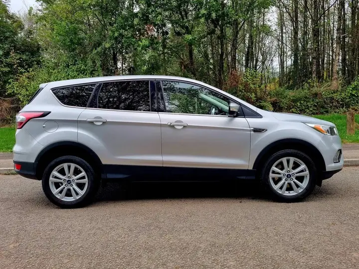 Ford Kuga 2017 photo 3