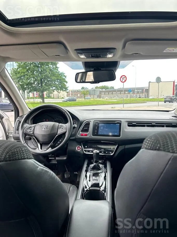 Honda Hr-V 2016 photo 2