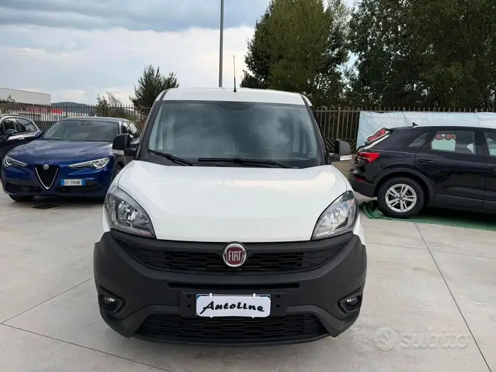 Fiat Doblò 2023 photo 2
