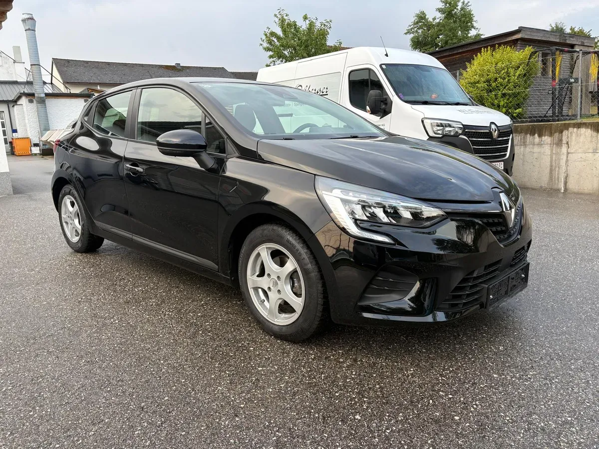 Renault Clio 2022 photo 2