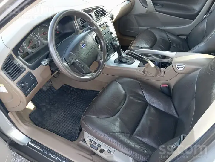 Volvo Xc70 2005 photo 4